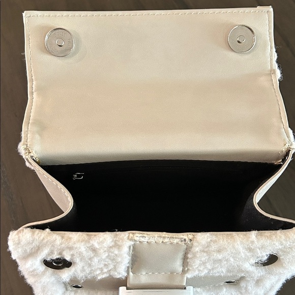 MANIERE DE VOIR Shearling & Leather Bag - Picture 8 of 15